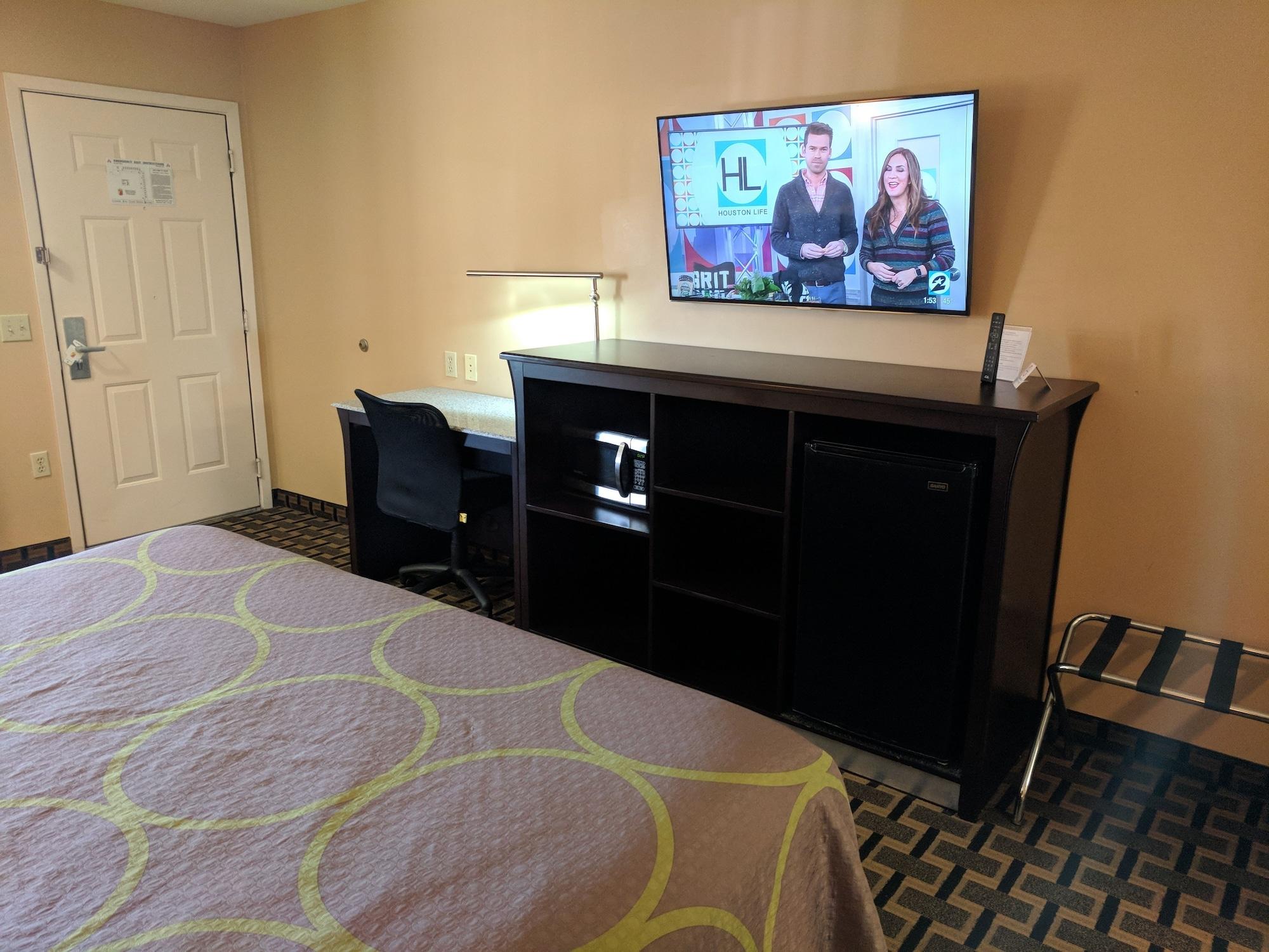 Super 8 By Wyndham Houston/Willowbrook Hwy 249 Екстериор снимка