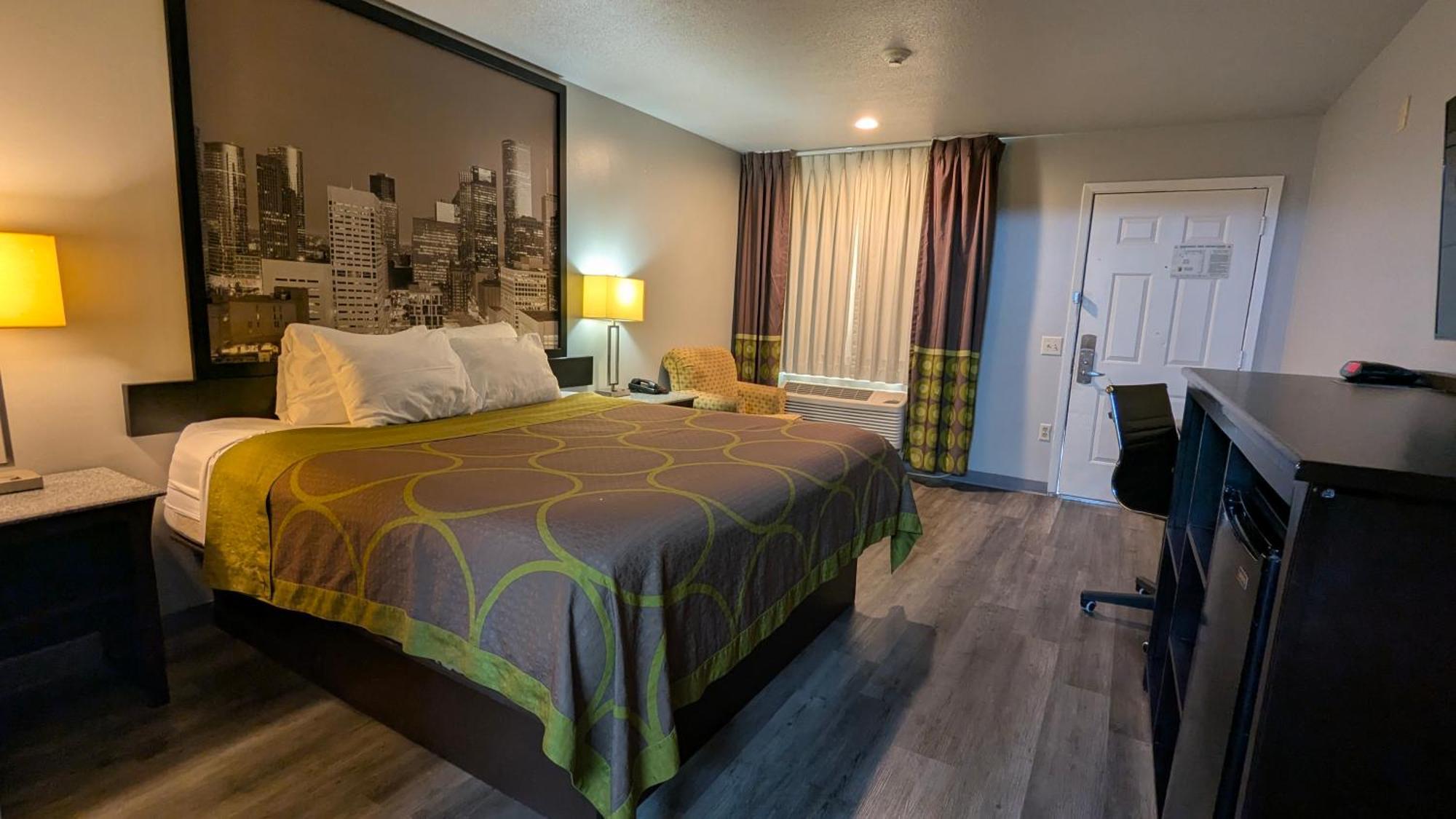 Super 8 By Wyndham Houston/Willowbrook Hwy 249 Екстериор снимка