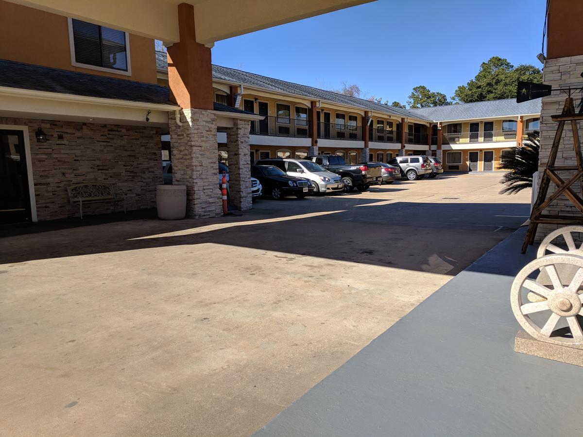 Super 8 By Wyndham Houston/Willowbrook Hwy 249 Екстериор снимка